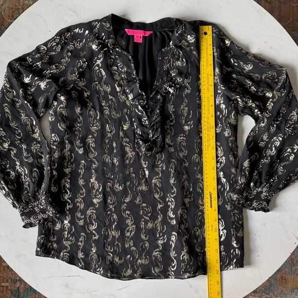 Lilly Pulitzer Black and Gold Patterned Blouse - Picture 16 of 16